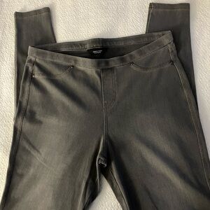 Simply Vera Grey Wash Women's Jeggings